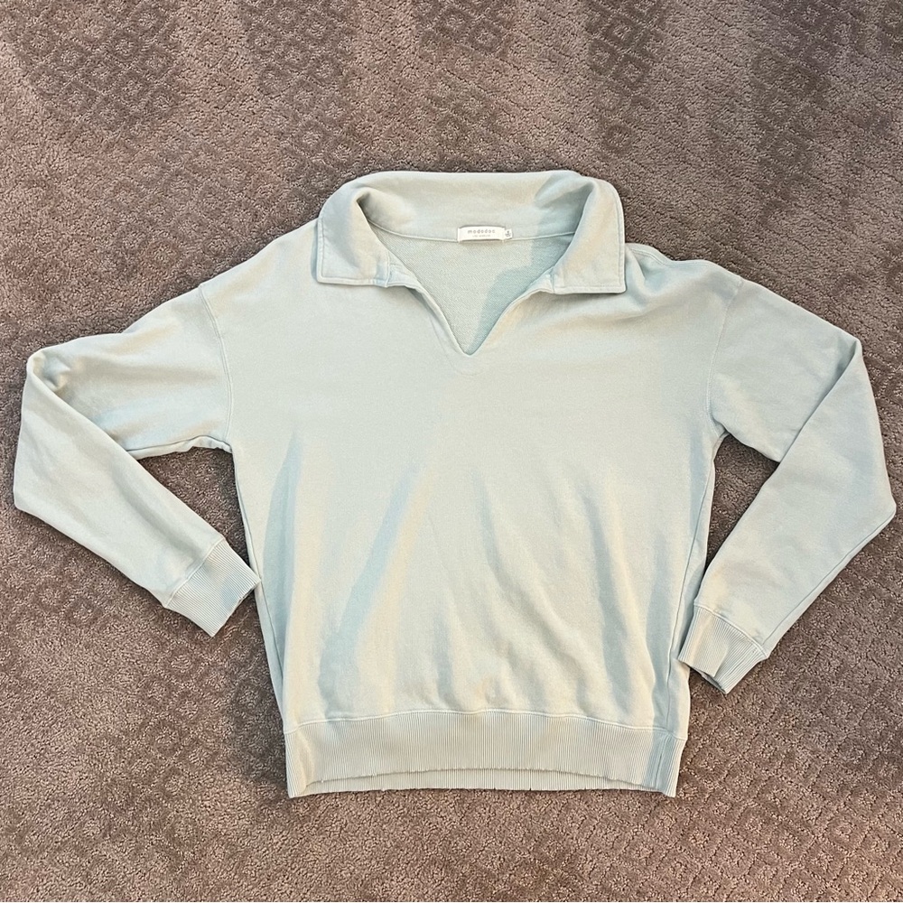 EUC Mododoc Los Angeles Light Green Oversize Sweatshirt, Size Medium